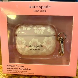 Kate Spade AirPod Pro Case